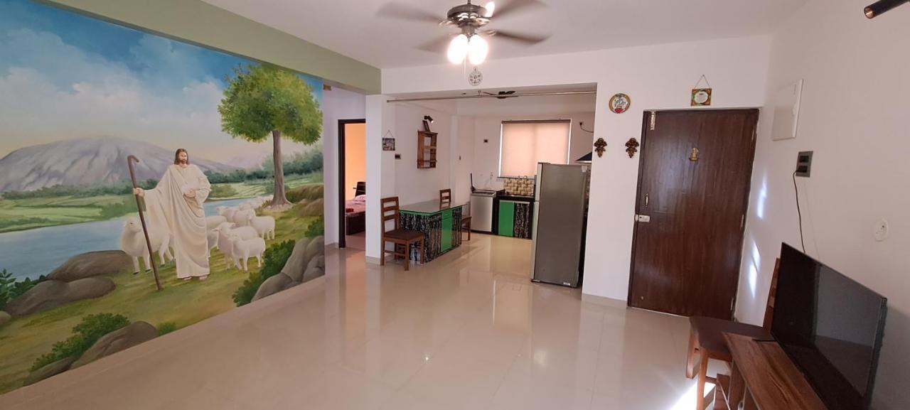 Ranghavi Sands Apartment With Pool - Near Beach And Dabolim Airport Bogmalo Exterior photo